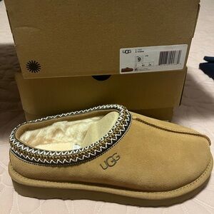 UGG | Shoes | Copy Brand New Size 9 Ugg Chestnut Tasman  display picture 2